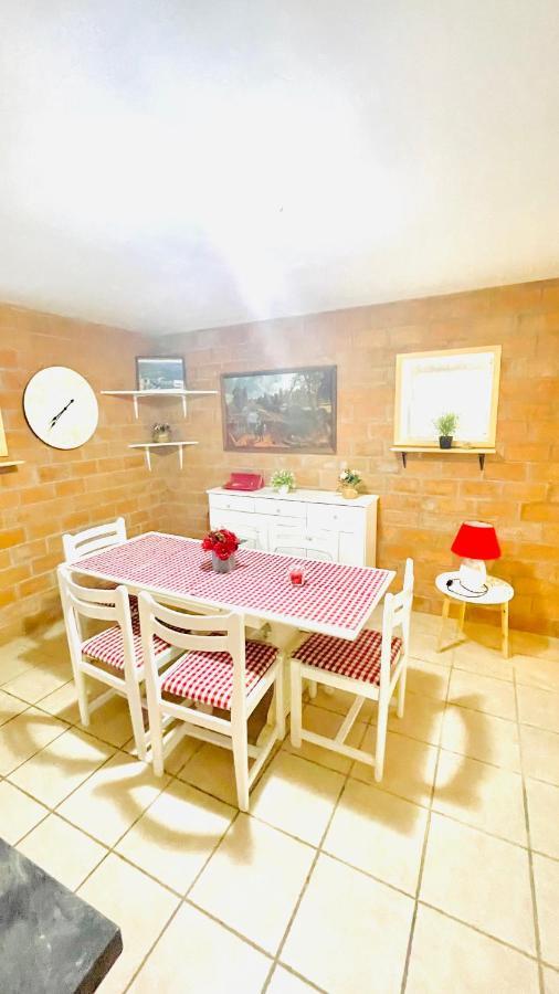 Colorful And Happy Apartment Sukosan - With Parking Exteriör bild