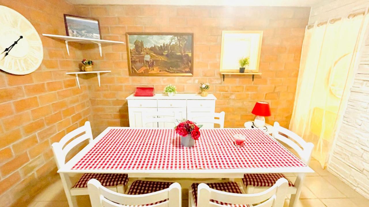 Colorful And Happy Apartment Sukosan - With Parking Exteriör bild